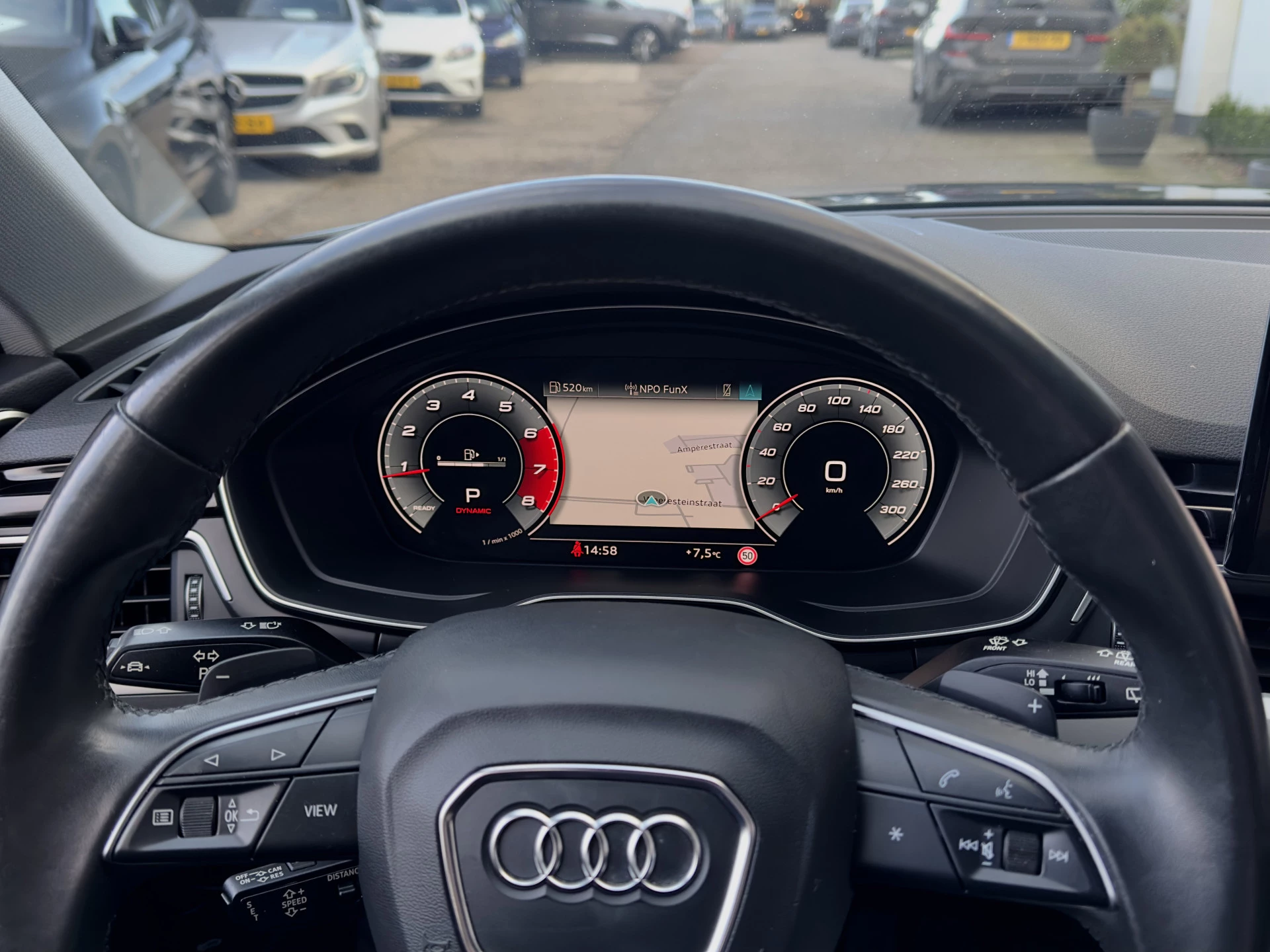 Hoofdafbeelding Audi A4