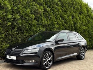 Hoofdafbeelding Škoda Superb