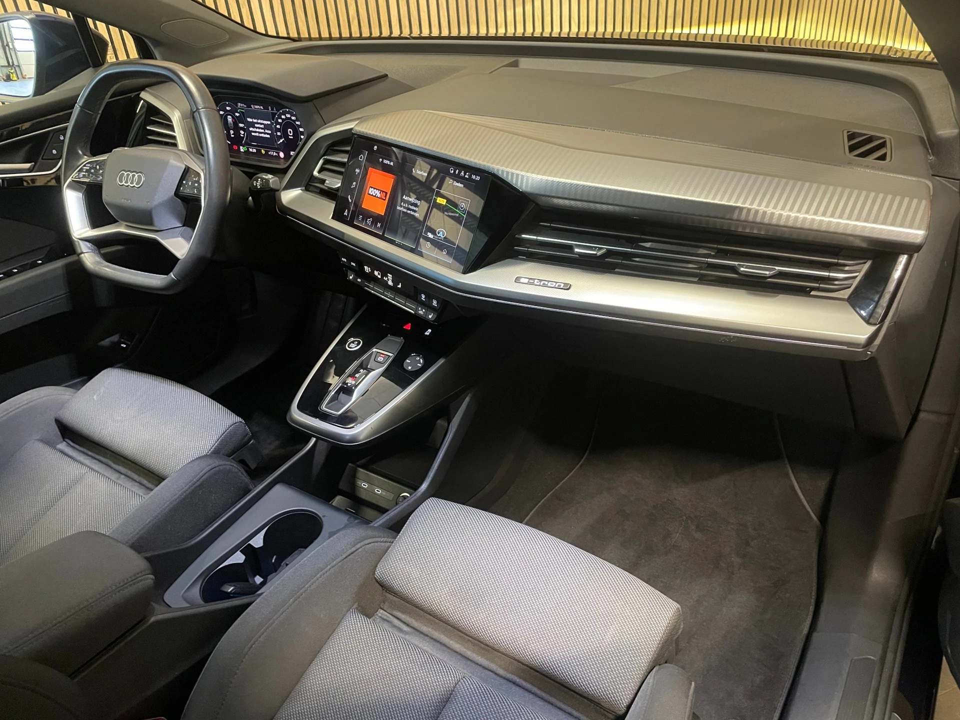 Hoofdafbeelding Audi Q4 e-tron