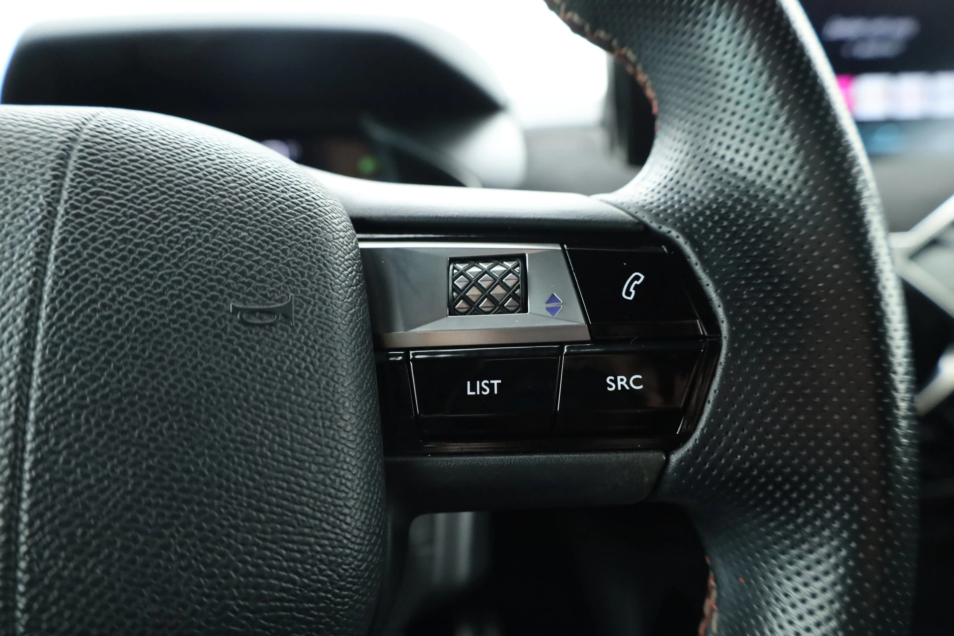 Hoofdafbeelding DS DS 3