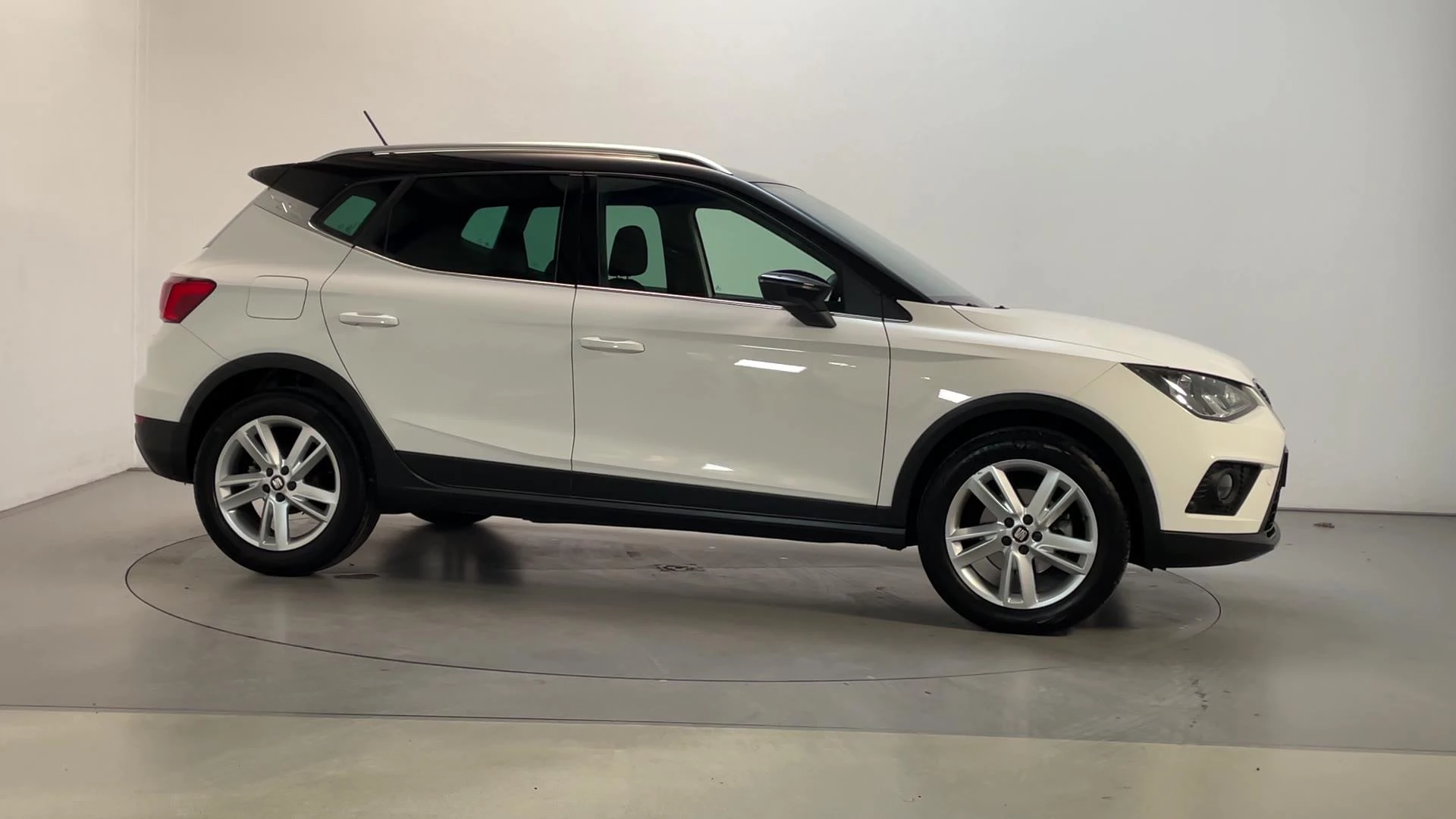 Hoofdafbeelding SEAT Arona