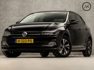Hoofdafbeelding Volkswagen Polo Volkswagen Polo 1.0 TSI Sportline (APPLE CARPLAY, GROOT NAVI, PARKEERSENSOREN, ADAPTIVE CRUISE, GETINT GLAS, SPORTSTOELEN, LM VELGEN, ARMSTEUN, NIEUWE APK, NIEUWSTAAT)