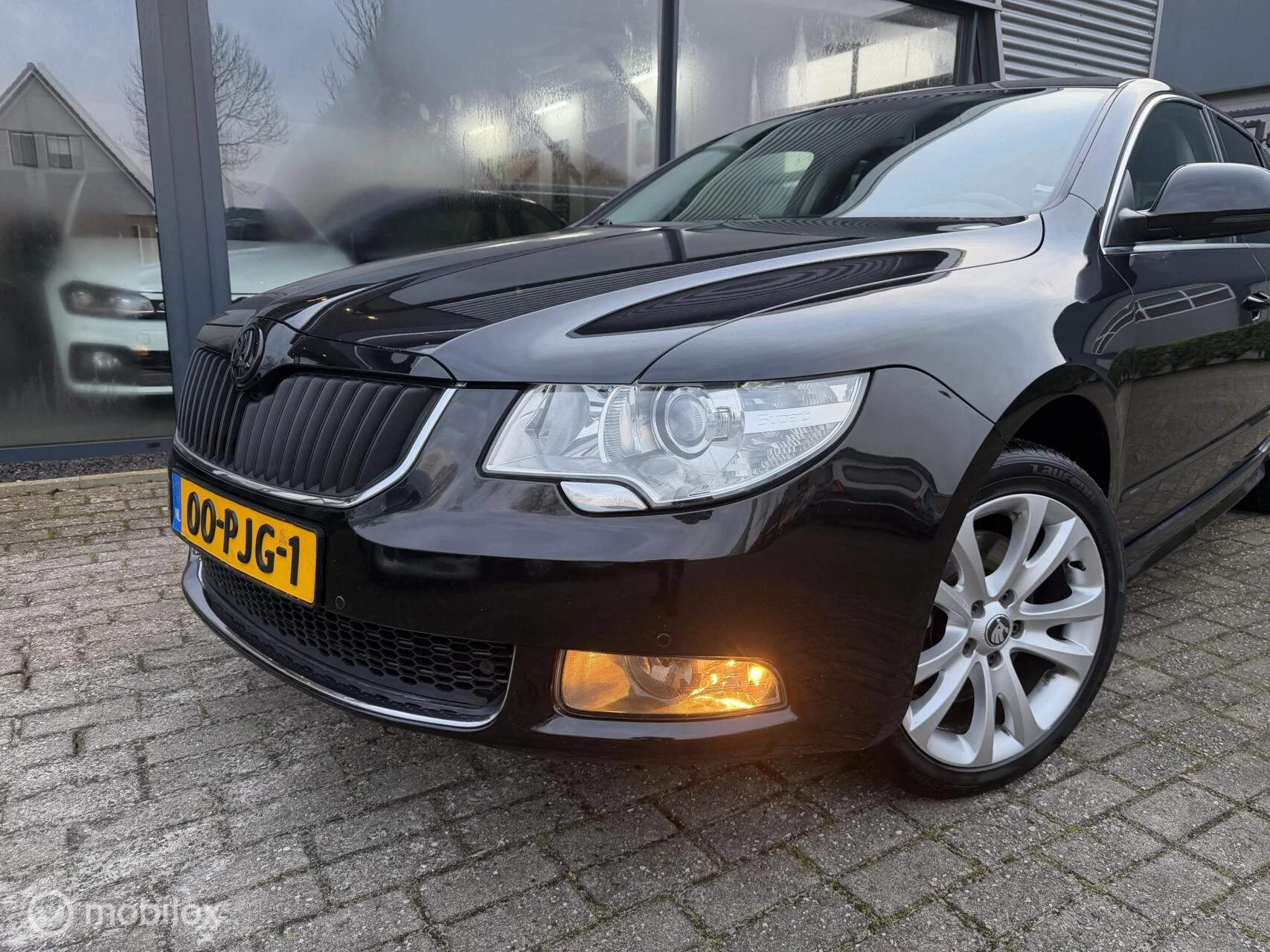 Hoofdafbeelding Škoda Superb