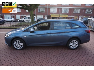 Opel Astra Sports Tourer 1.0 Online Edition