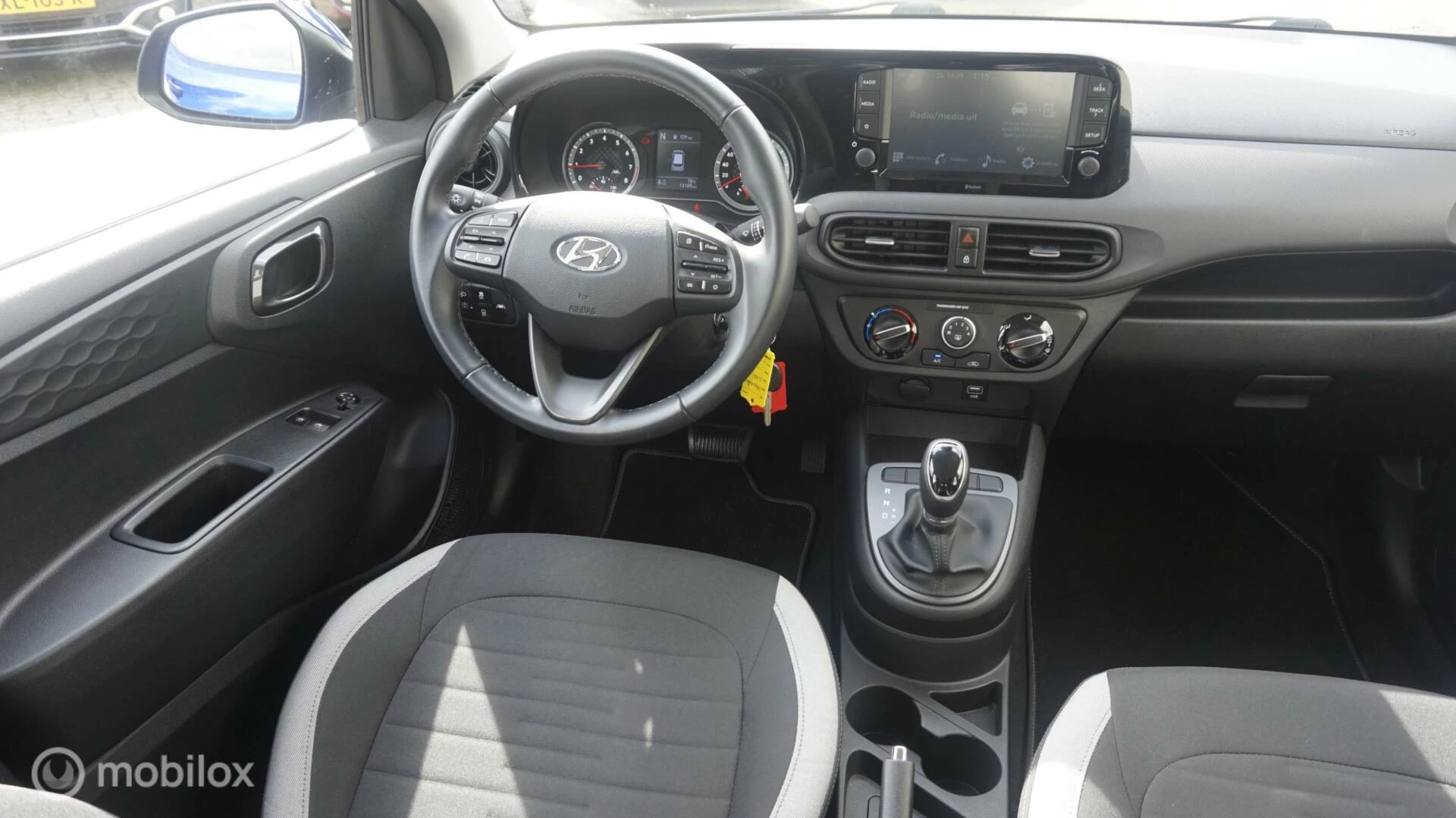 Hoofdafbeelding Hyundai i10