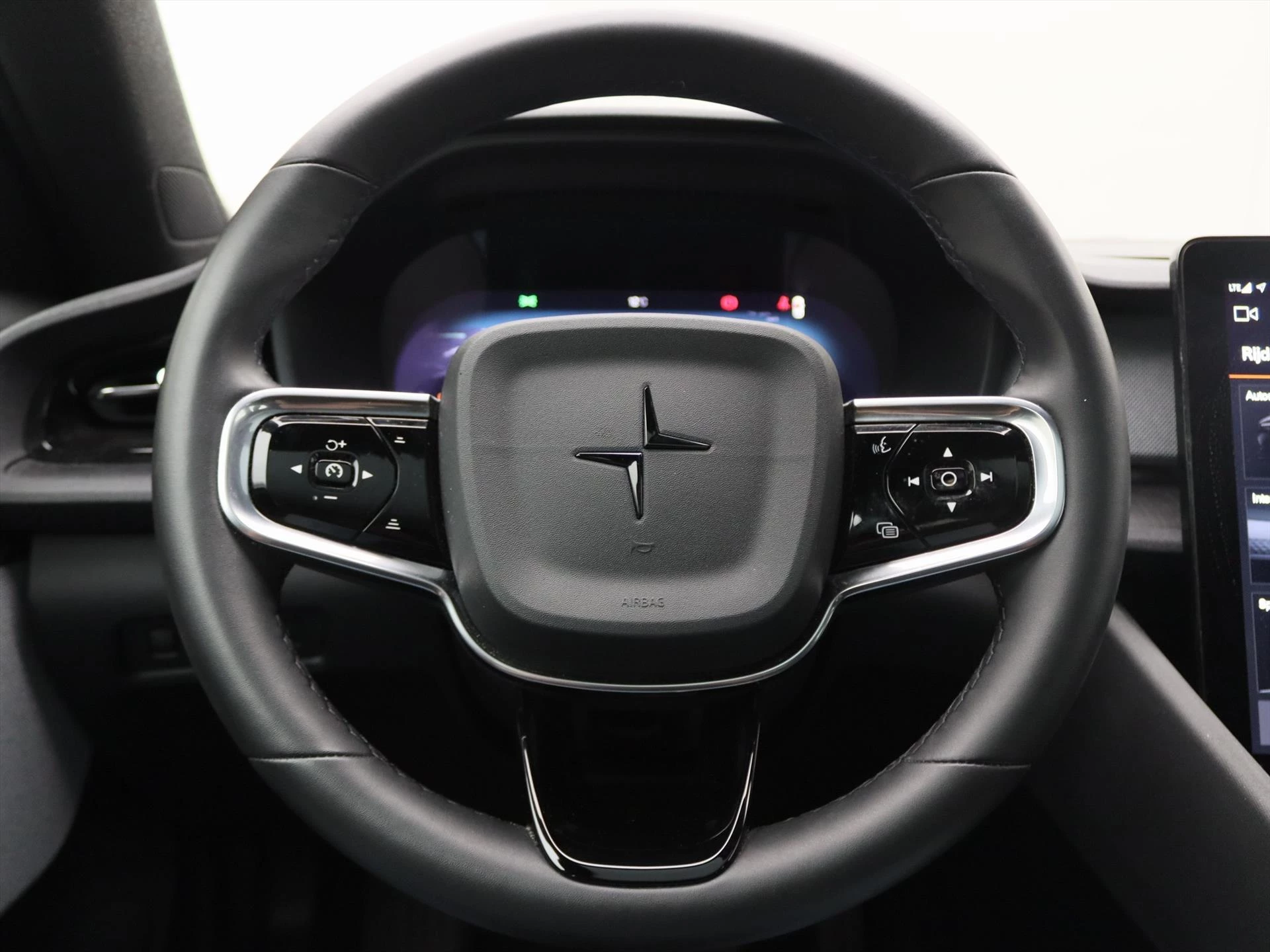 Hoofdafbeelding Polestar 2