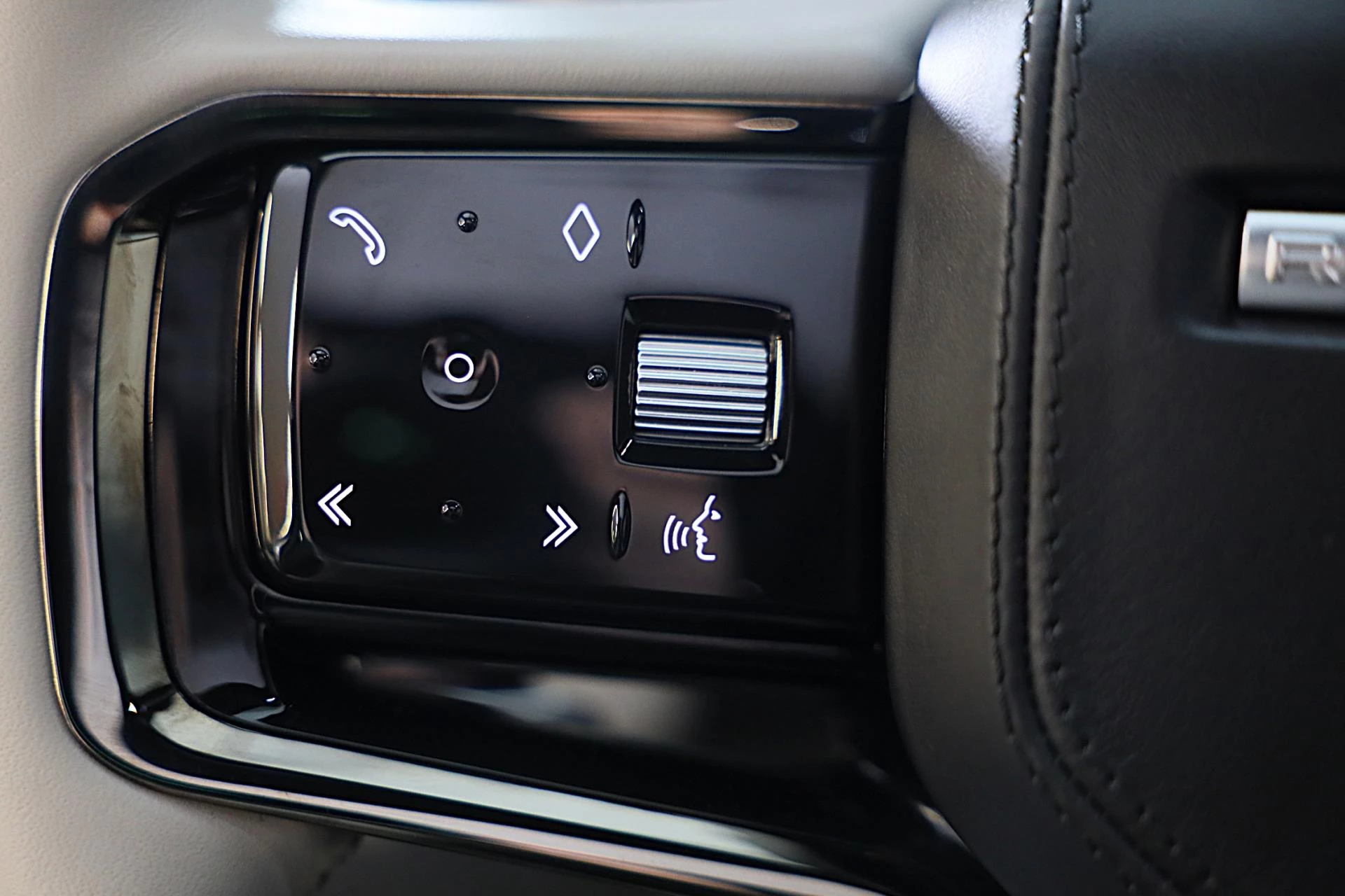 Hoofdafbeelding Land Rover Range Rover Velar