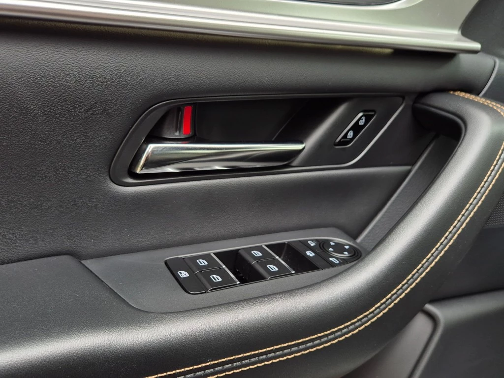 Hoofdafbeelding Mazda CX-60