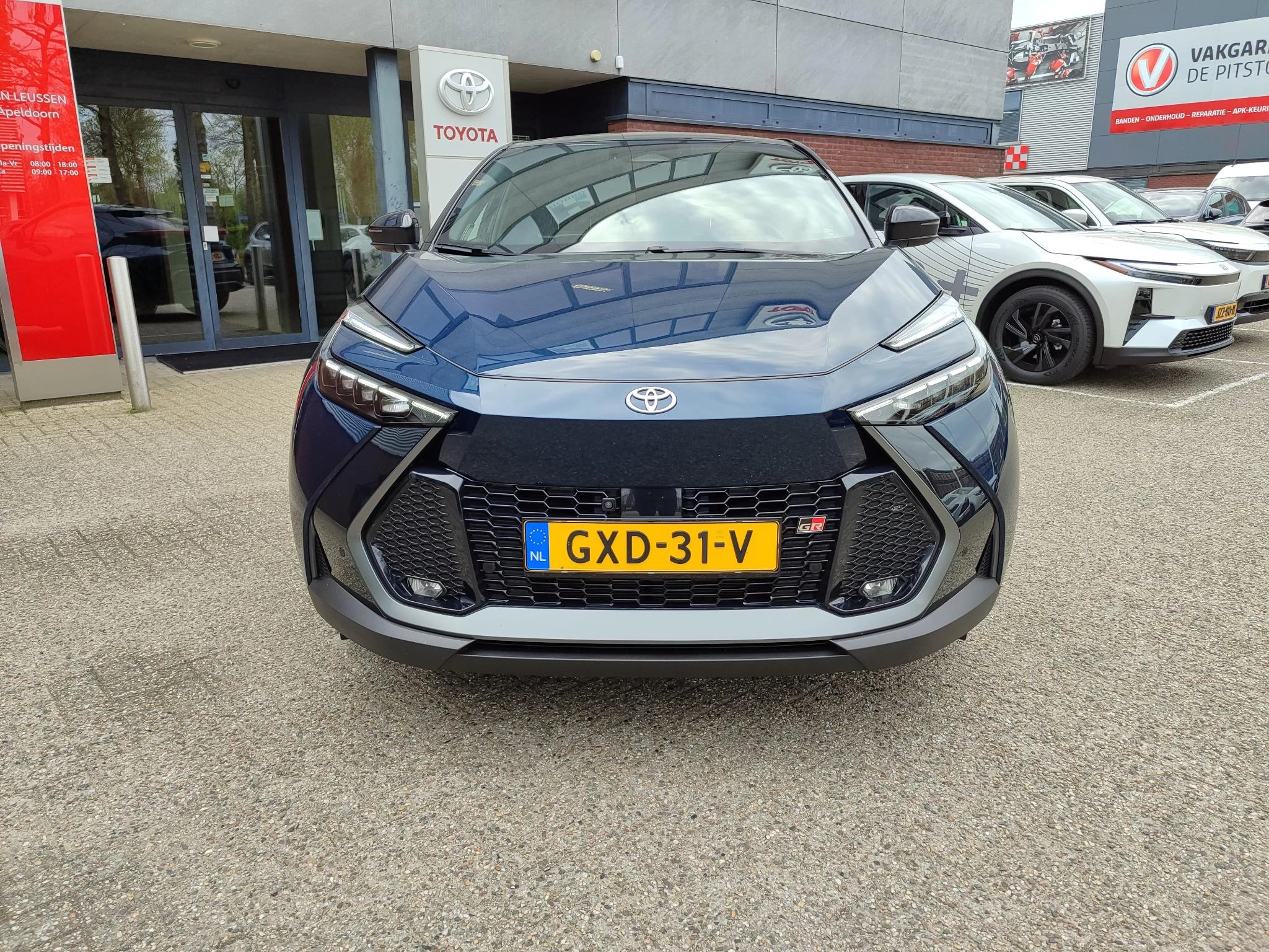 Hoofdafbeelding Toyota C-HR