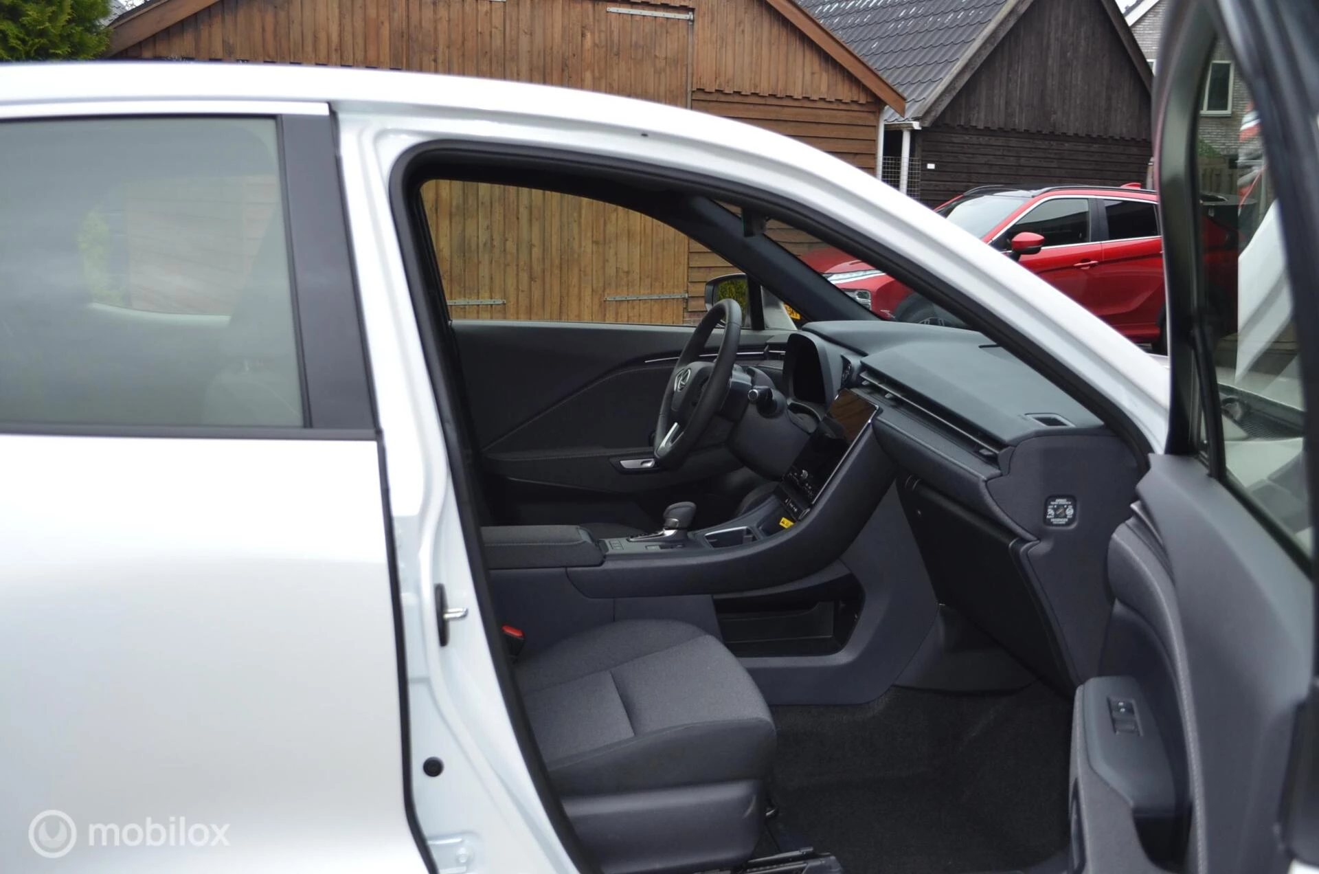 Hoofdafbeelding Lexus LBX