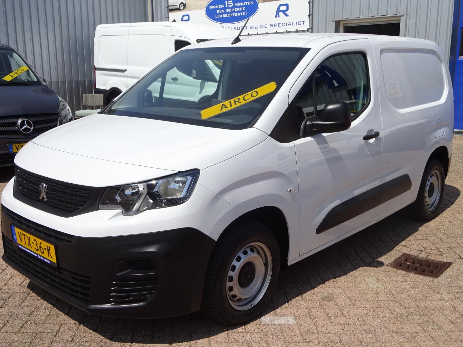 Hoofdafbeelding Peugeot Partner