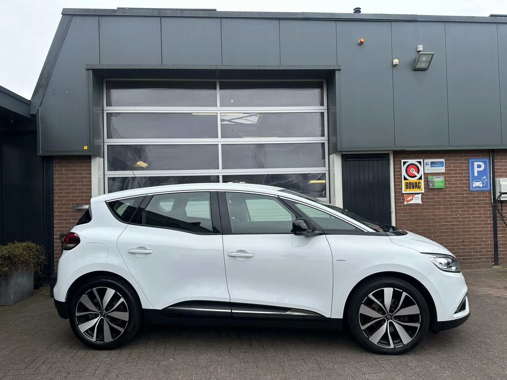 Hoofdafbeelding Renault Scénic