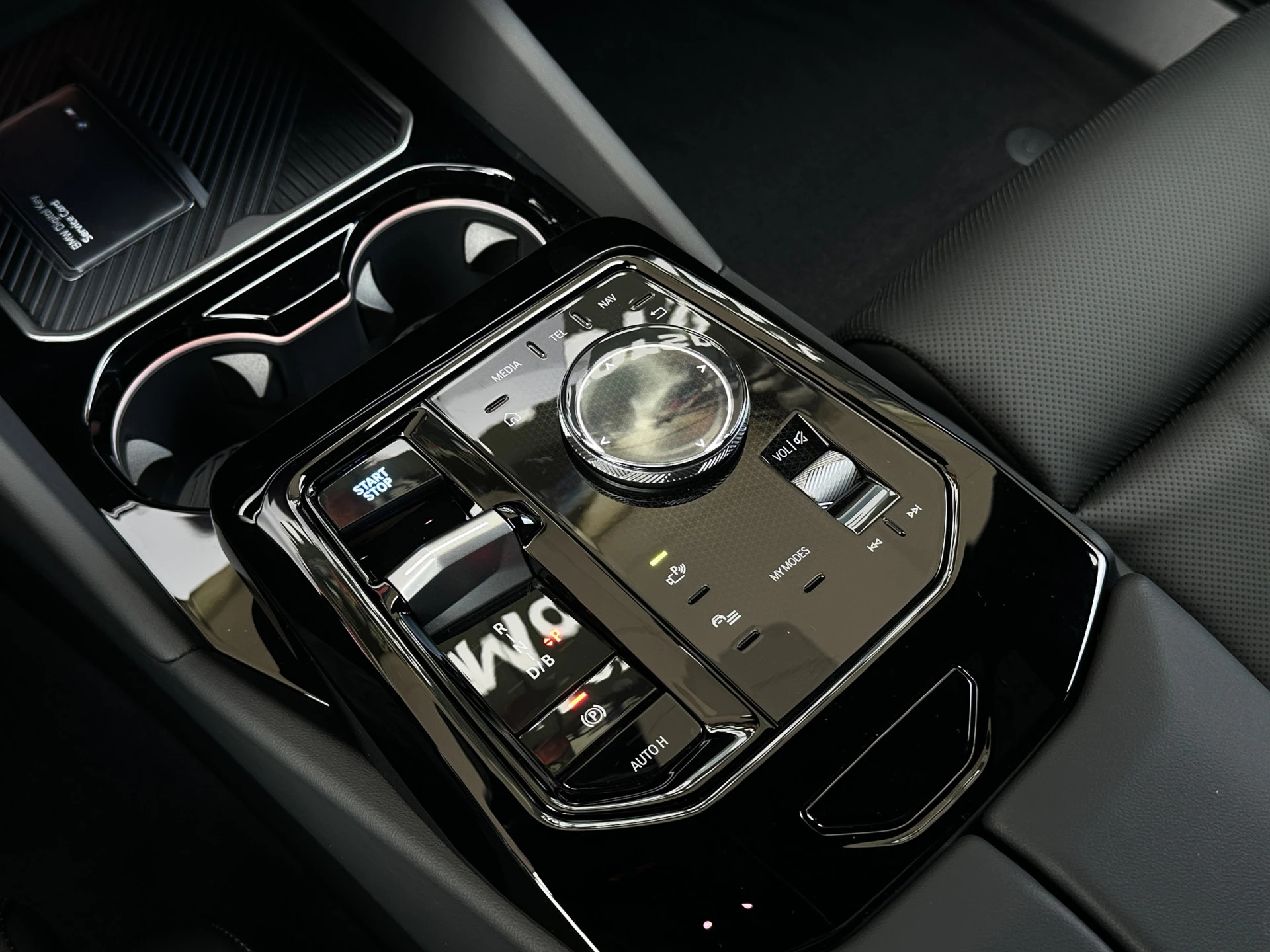 Hoofdafbeelding BMW i5