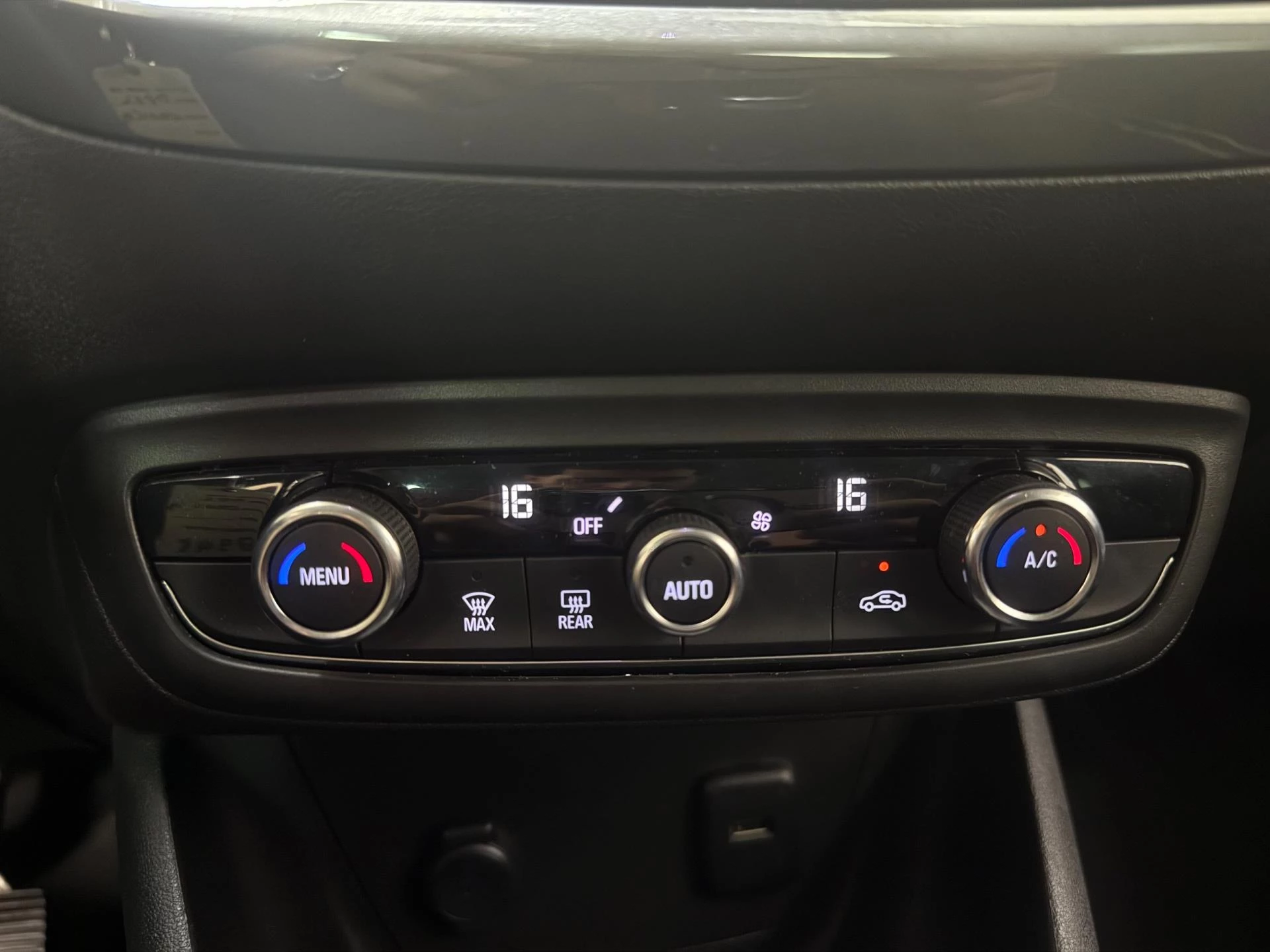 Hoofdafbeelding Opel Crossland