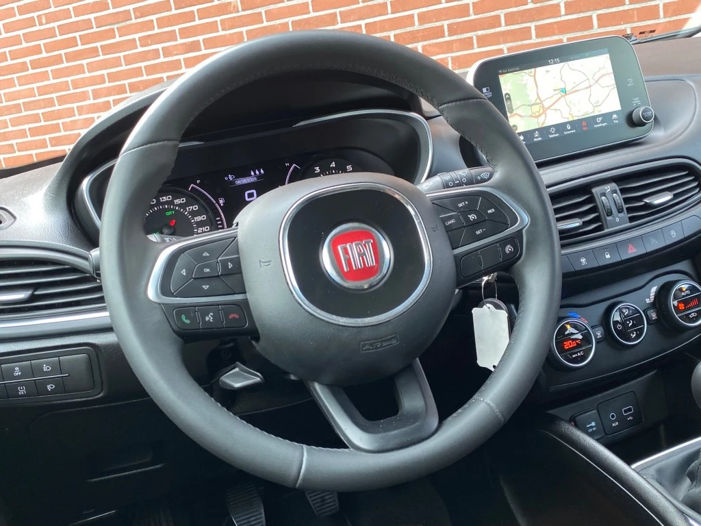 Hoofdafbeelding Fiat Tipo