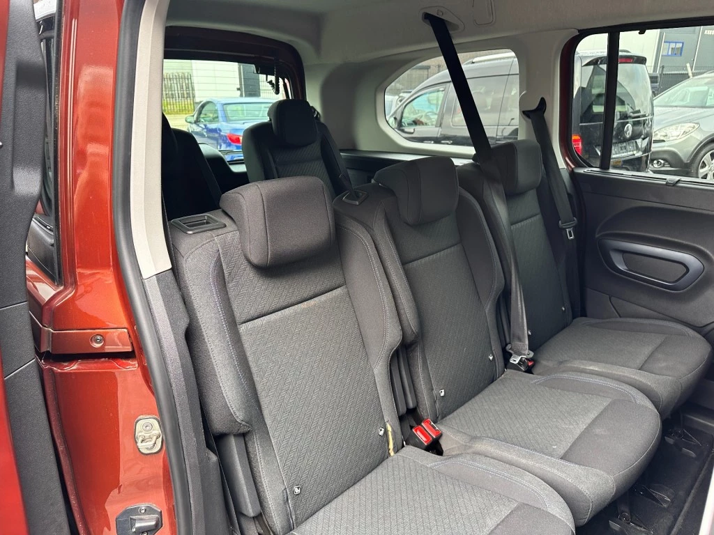 Hoofdafbeelding Peugeot Rifter