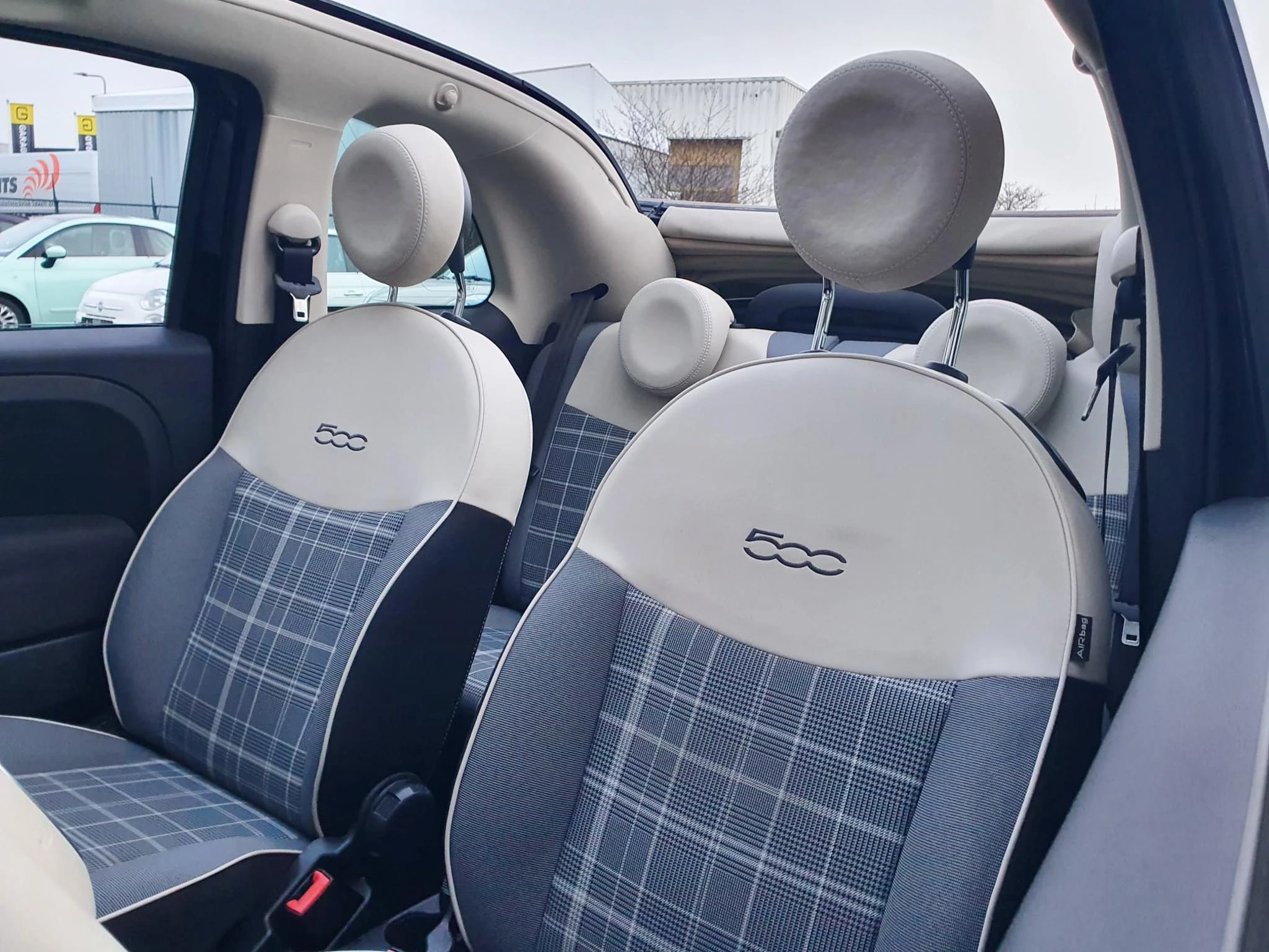 Hoofdafbeelding Fiat 500C
