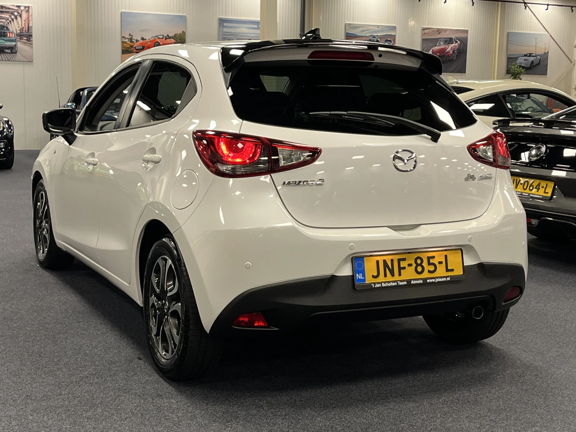 Hoofdafbeelding Mazda 2