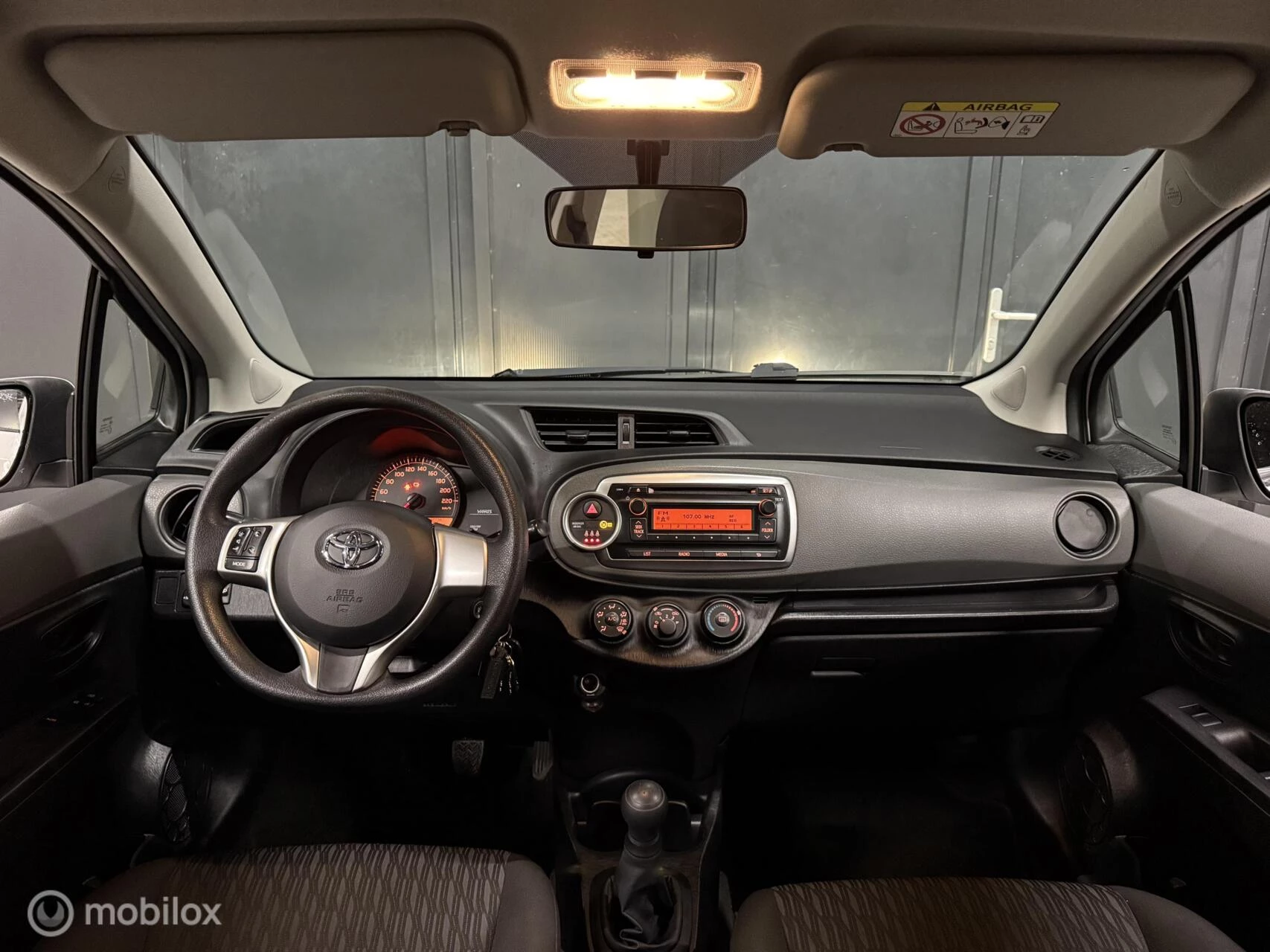 Hoofdafbeelding Toyota Yaris