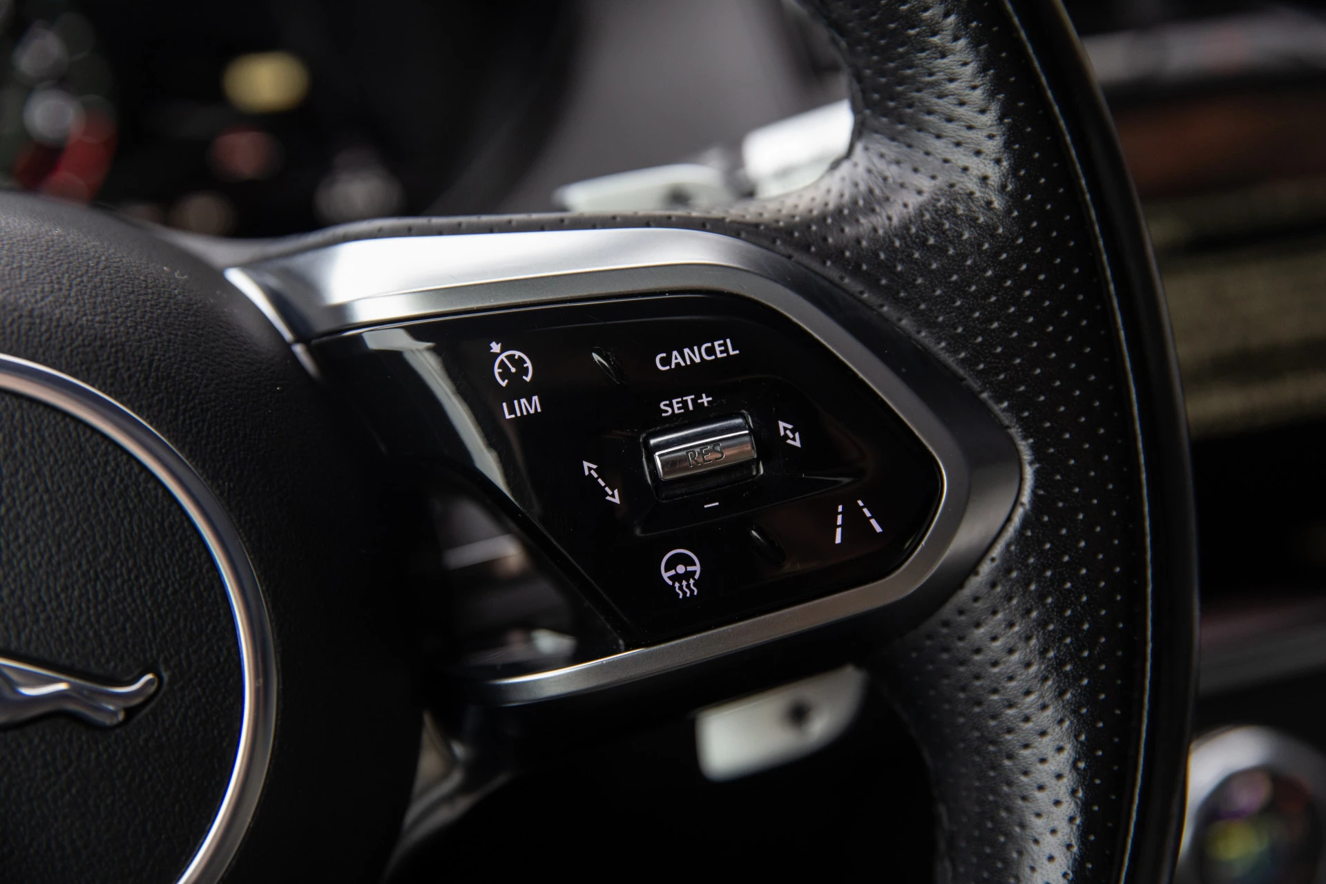 Hoofdafbeelding Jaguar E-PACE