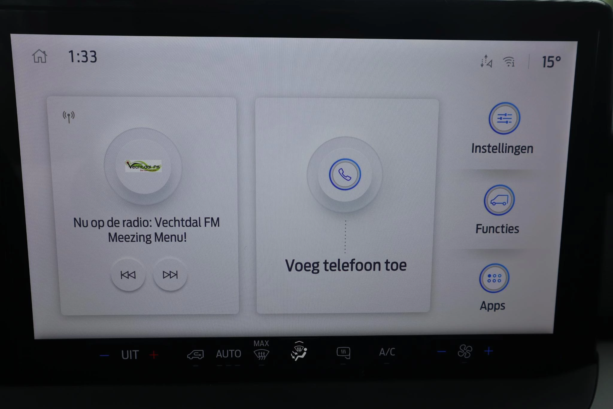 Hoofdafbeelding Ford E-Transit Courier