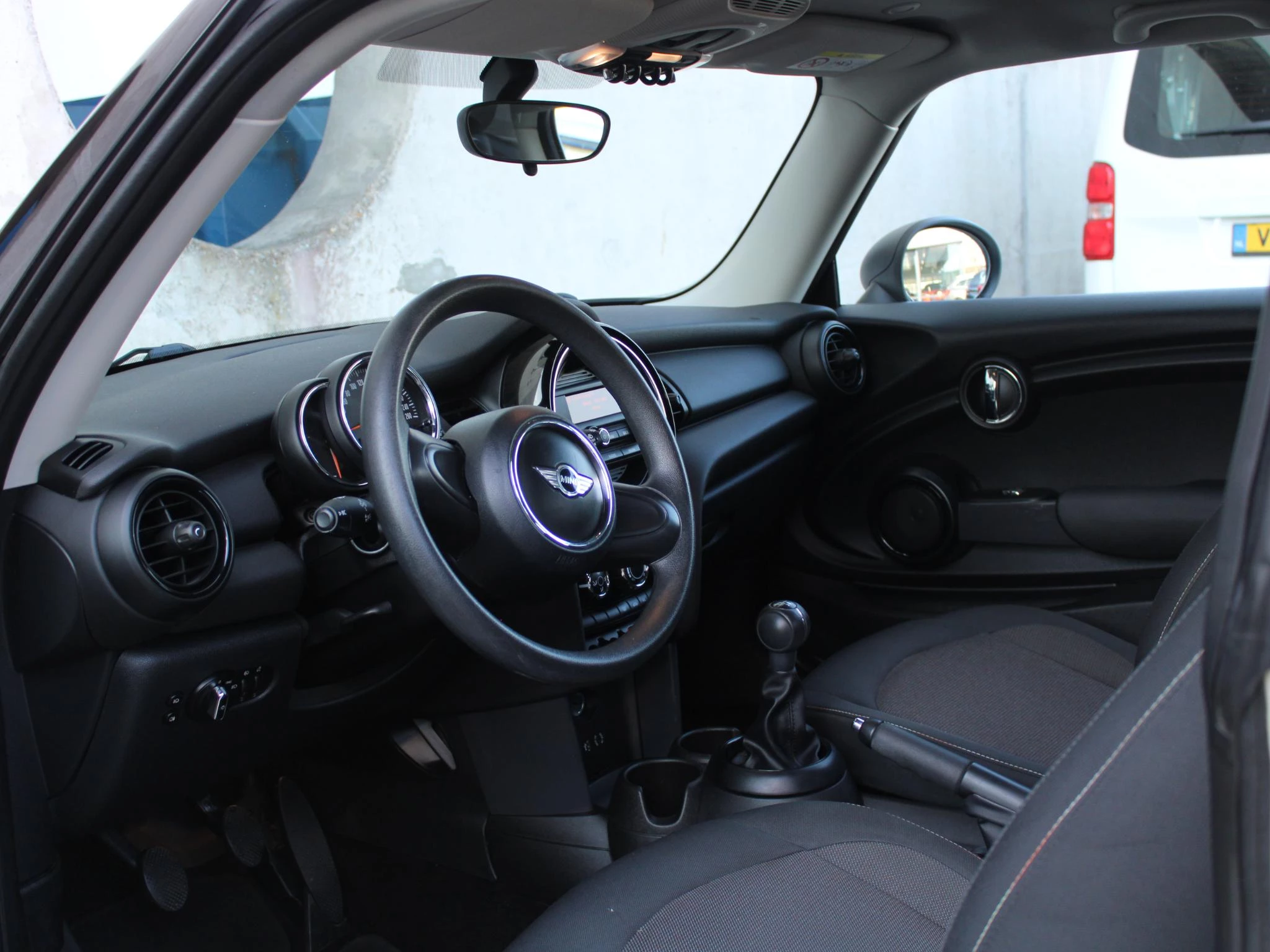 Hoofdafbeelding MINI One