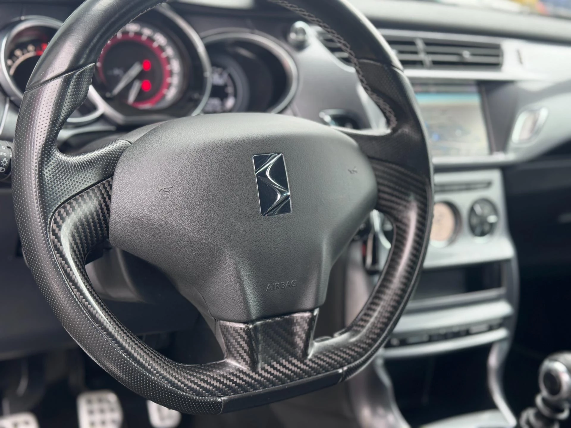 Hoofdafbeelding DS DS 3