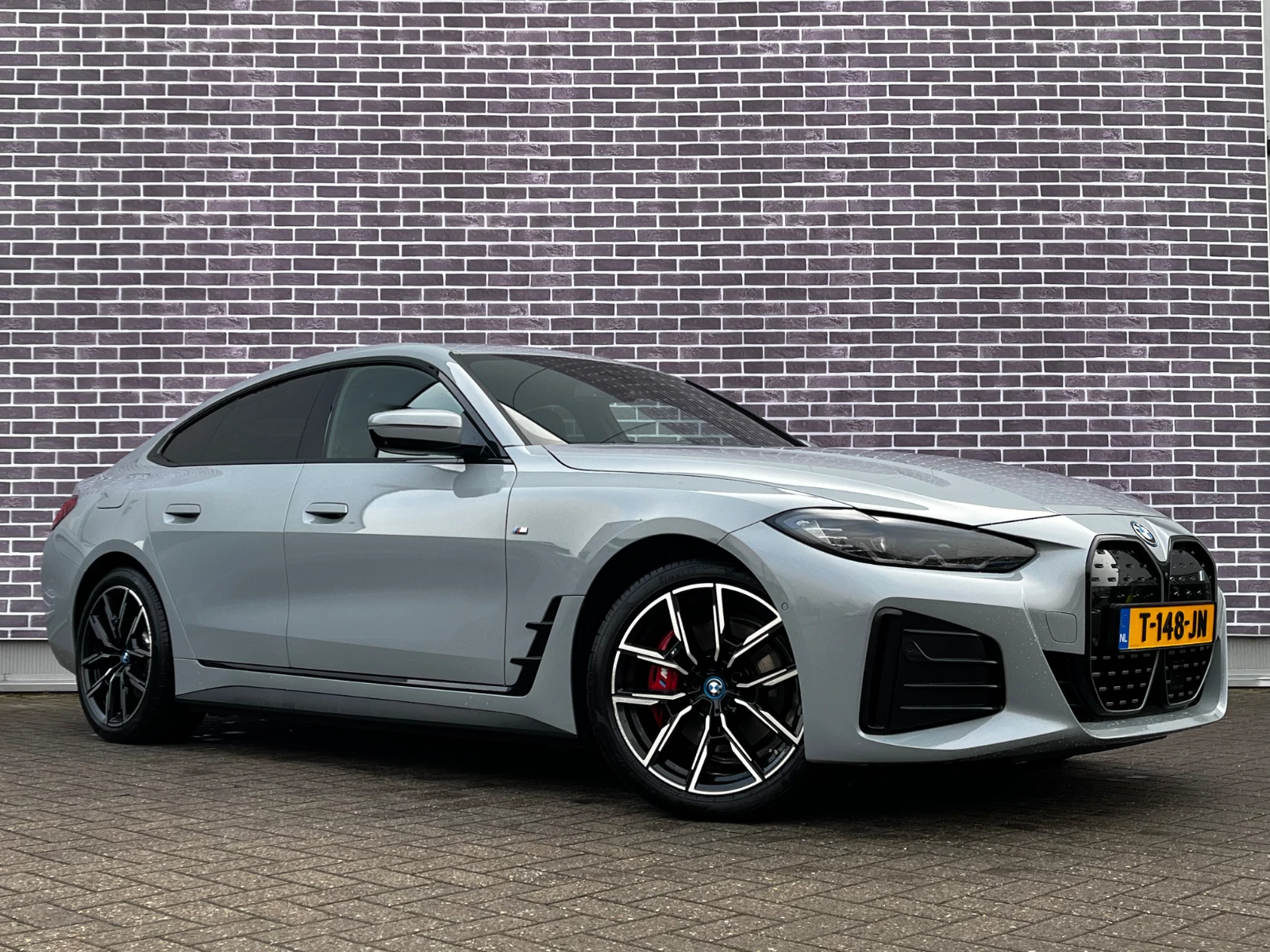 Hoofdafbeelding BMW i4