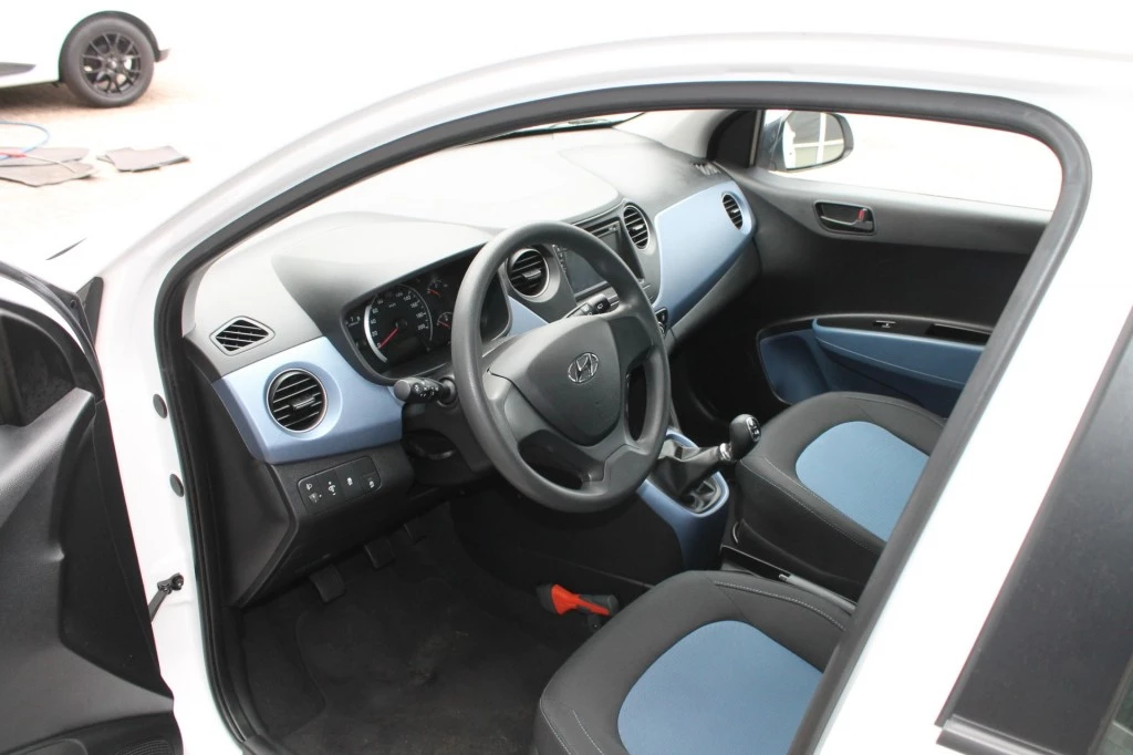 Hoofdafbeelding Hyundai i10