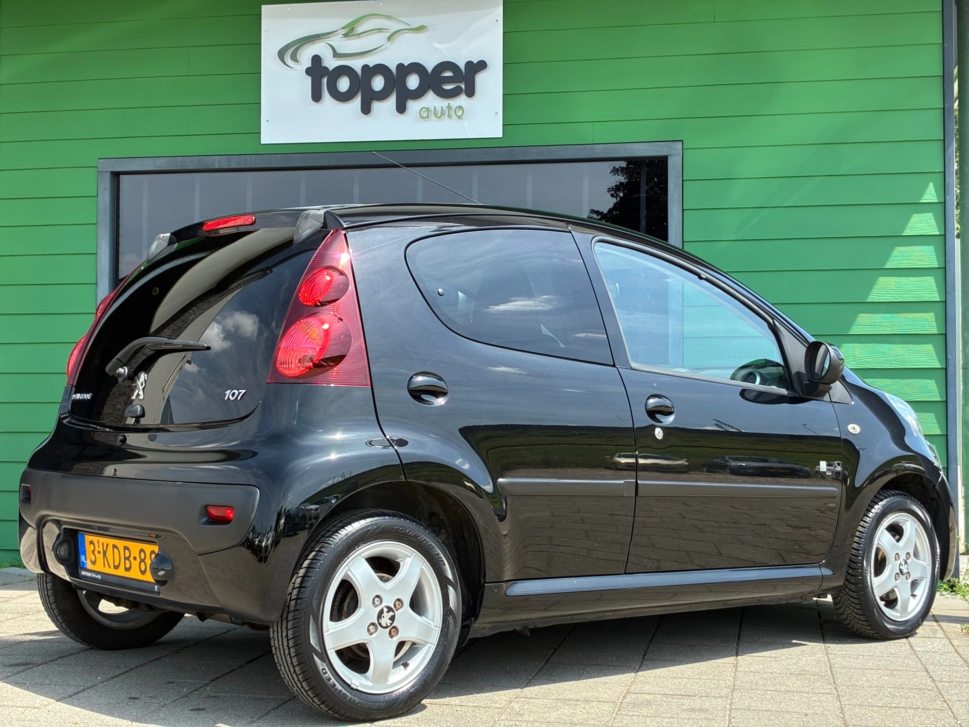 Hoofdafbeelding Peugeot 107