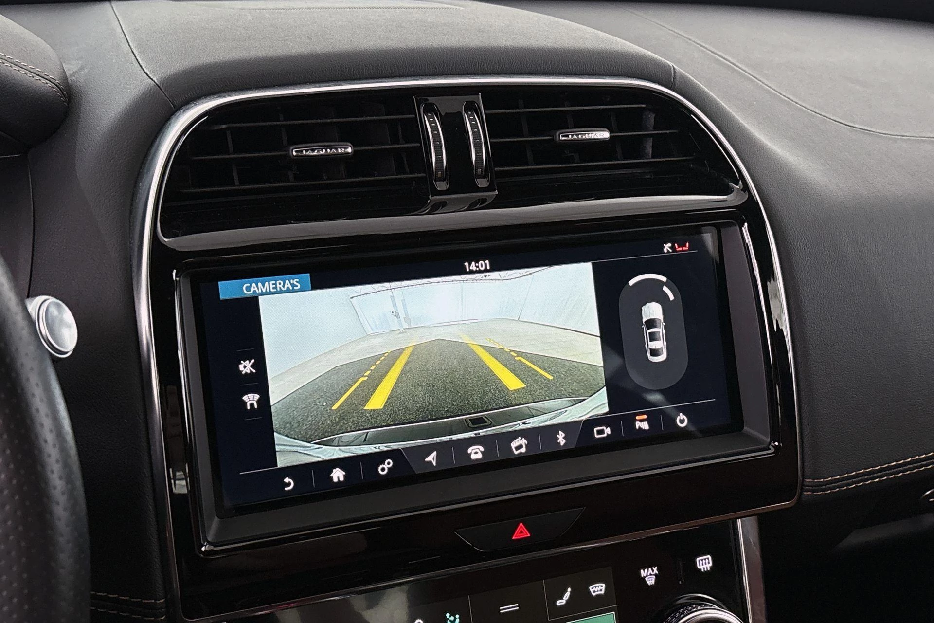 Hoofdafbeelding Jaguar XE