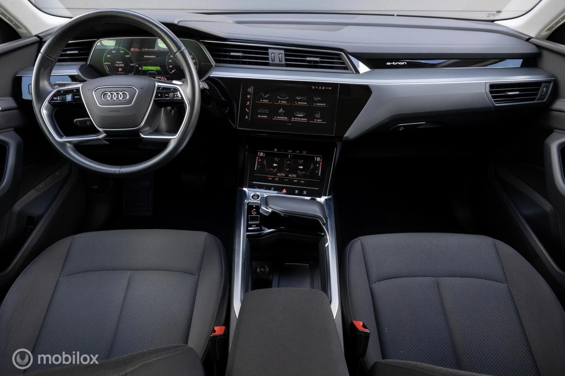 Hoofdafbeelding Audi e-tron