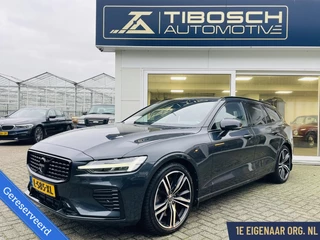 Volvo V60 T8 AWD R-Design PANORAMA MASSAGE 360 GR HEAD-UP