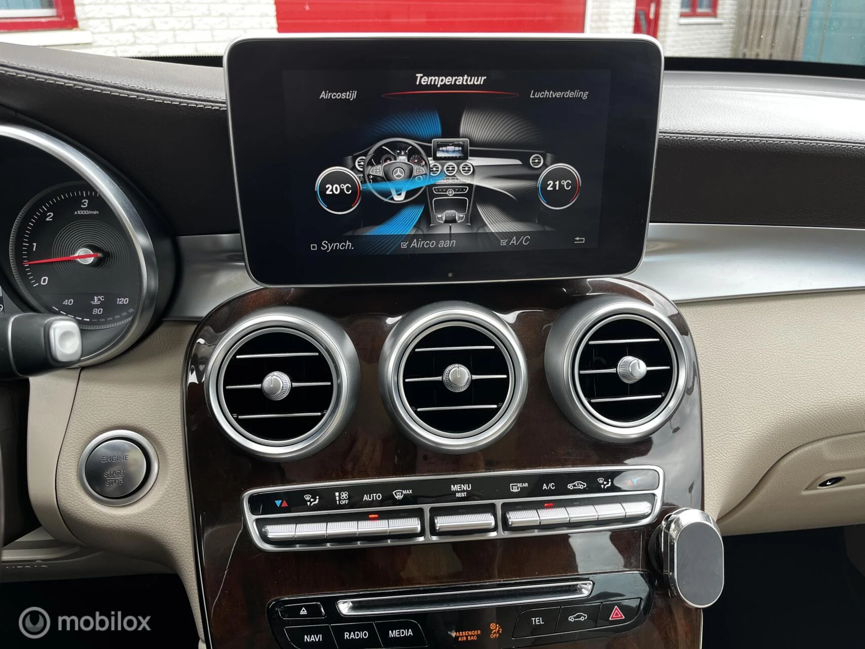 Hoofdafbeelding Mercedes-Benz GLC