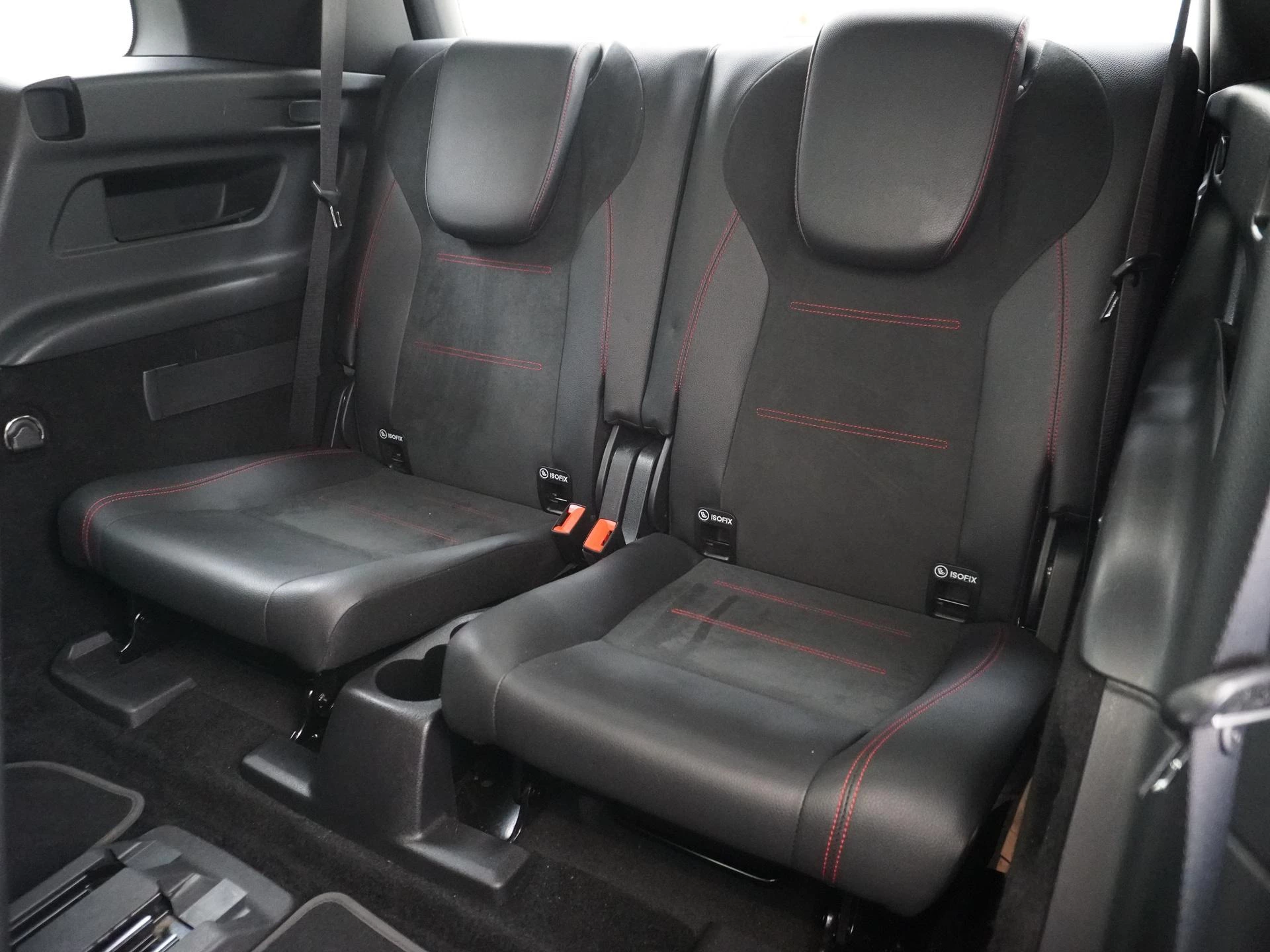 Hoofdafbeelding Mercedes-Benz EQB