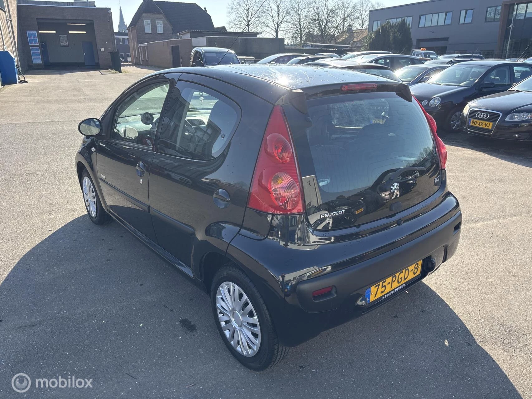 Hoofdafbeelding Peugeot 107