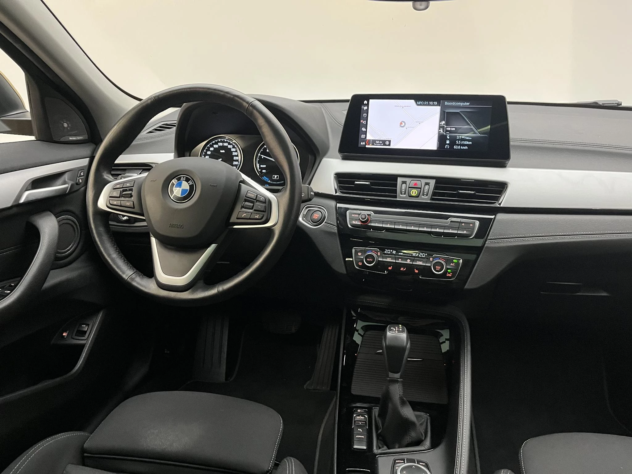 Hoofdafbeelding BMW X2