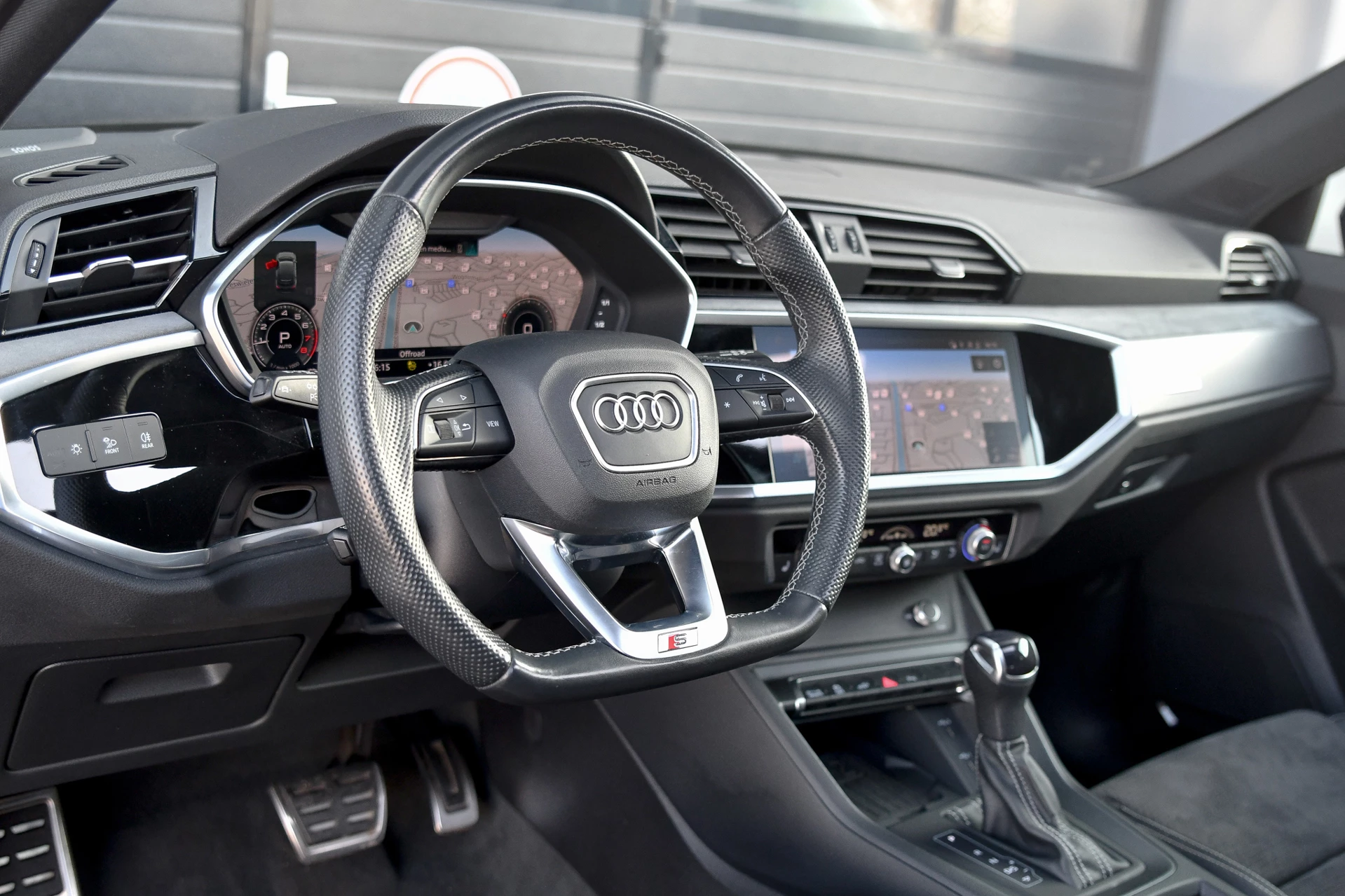 Hoofdafbeelding Audi Q3