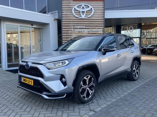 Toyota RAV4 2.5 Plug-in Hybrid AWD BI-TONE PLUS TREKHAAK 1500KG TREKGEW LEER STOELKOELING/VERWARMING PARK-SENSOREN 360-CAMERA 4S-BANDEN JBL-AUDIO HEAD-UP