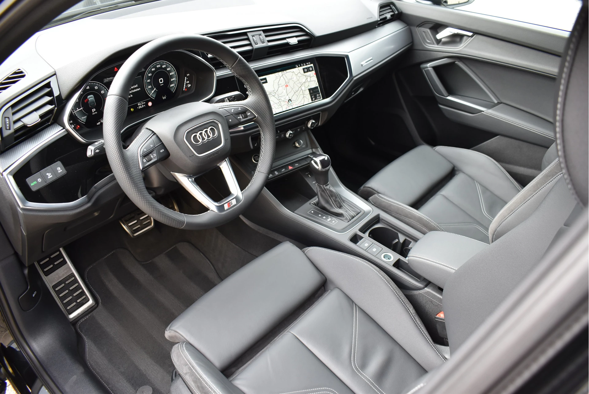 Hoofdafbeelding Audi Q3