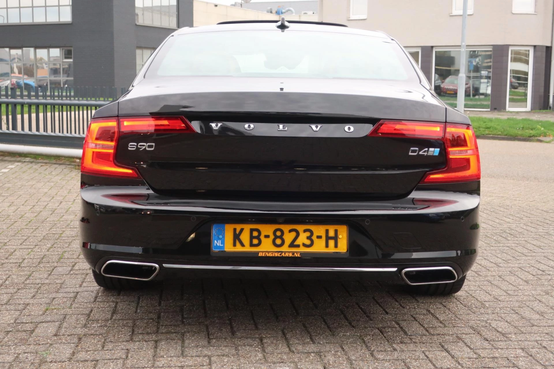 Hoofdafbeelding Volvo S90