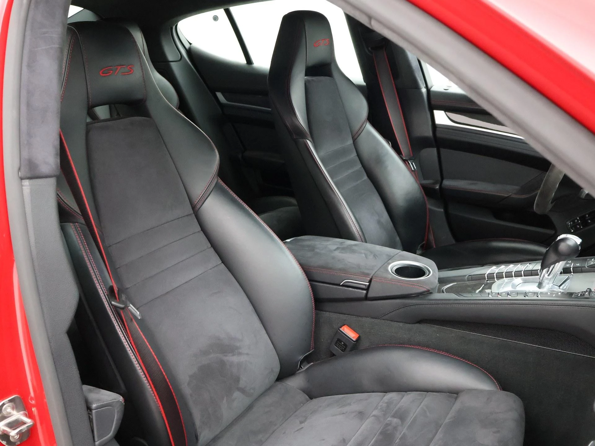 Hoofdafbeelding Porsche Panamera