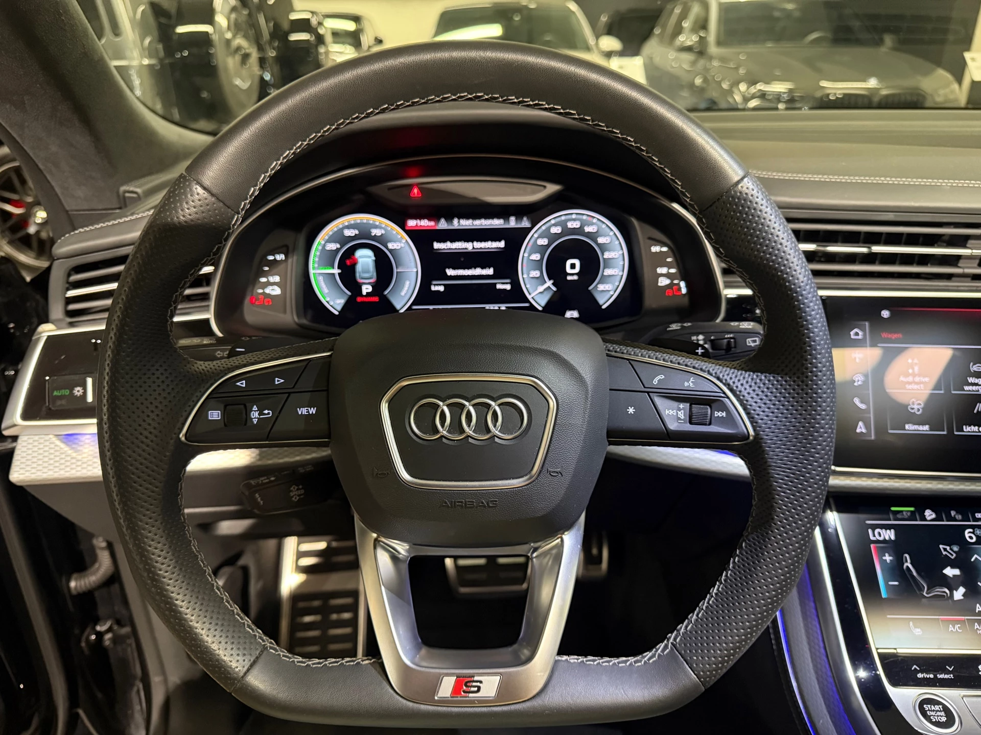Hoofdafbeelding Audi Q8