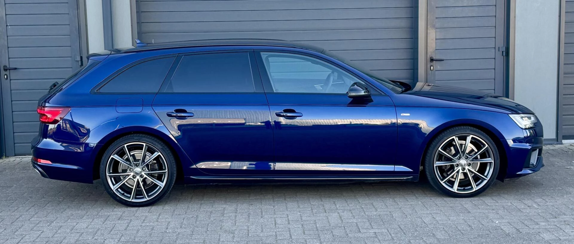 Hoofdafbeelding Audi A4