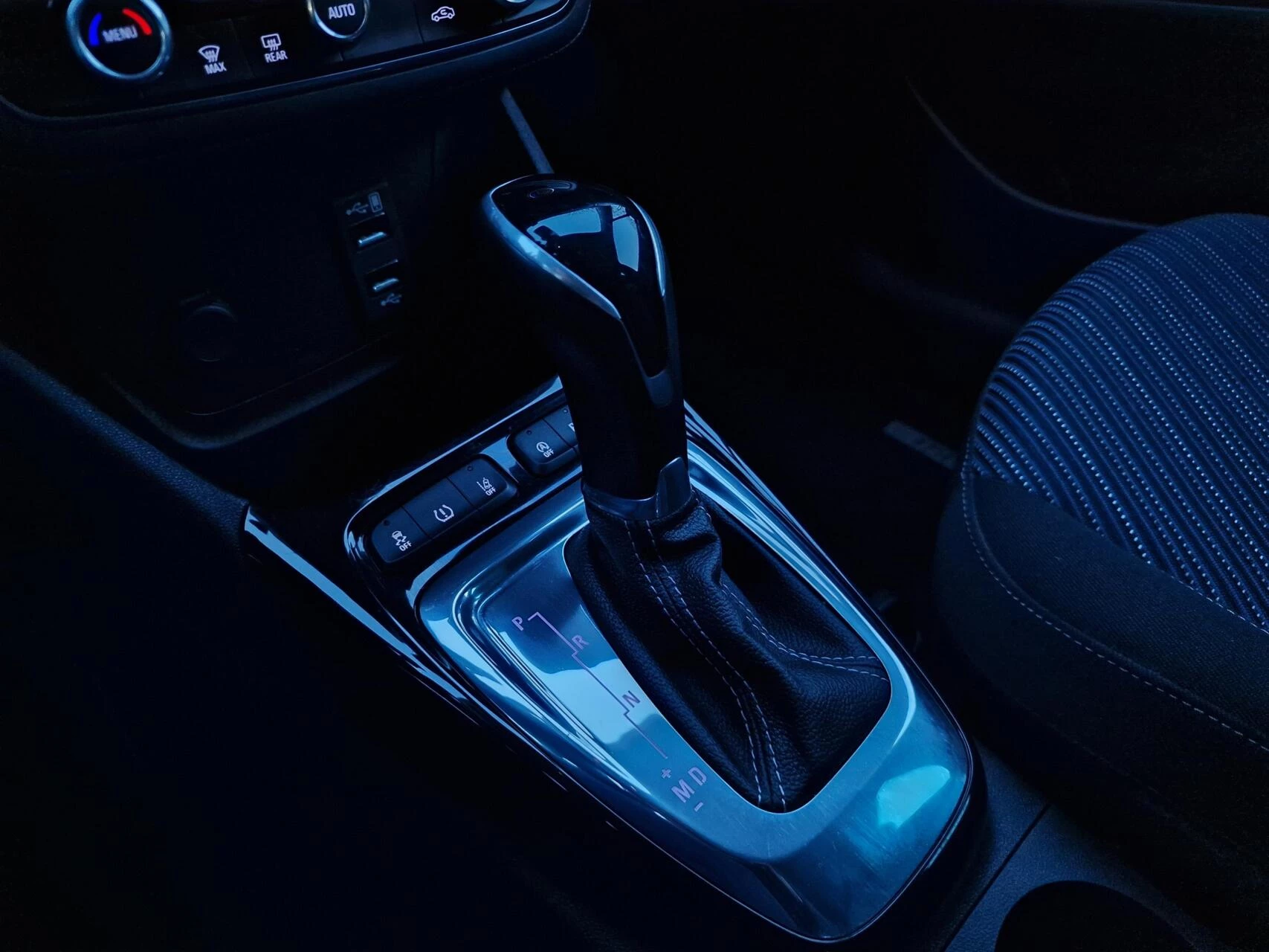 Hoofdafbeelding Opel Crossland X