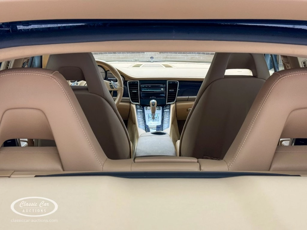 Hoofdafbeelding Porsche Panamera