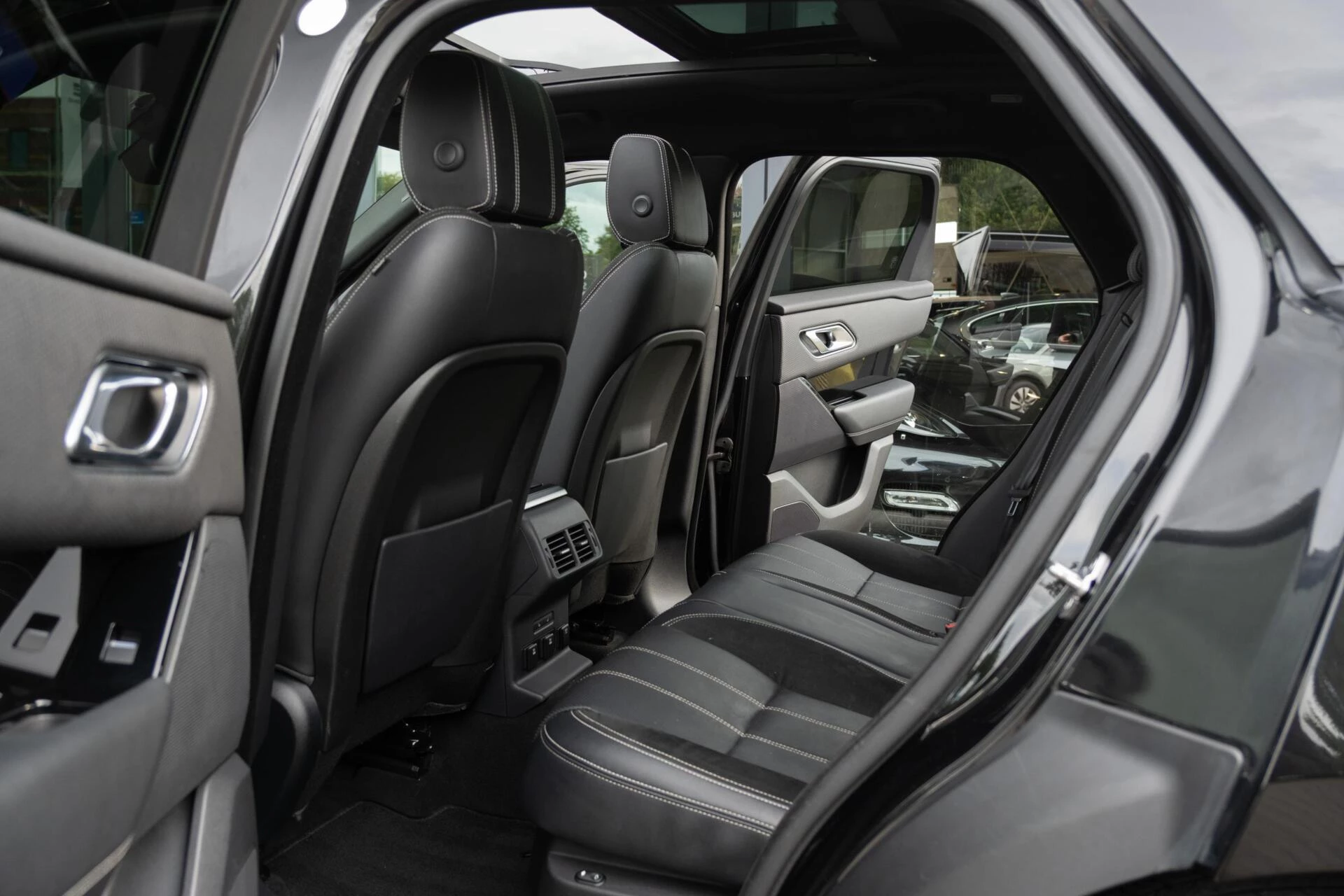 Hoofdafbeelding Land Rover Range Rover Velar