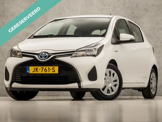 Toyota Yaris 1.5 Hybrid Sport Automaat (NAVIGATIE, CLIMATE, CAMERA, CRUISE, SPORTSTOELEN, LED KOPLAMPEN, NIEUWE APK, NIEUWSTAAT)