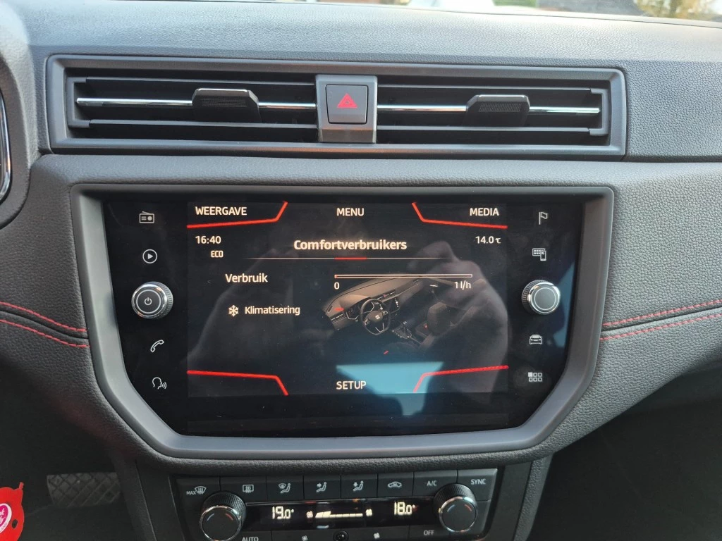 Hoofdafbeelding SEAT Arona