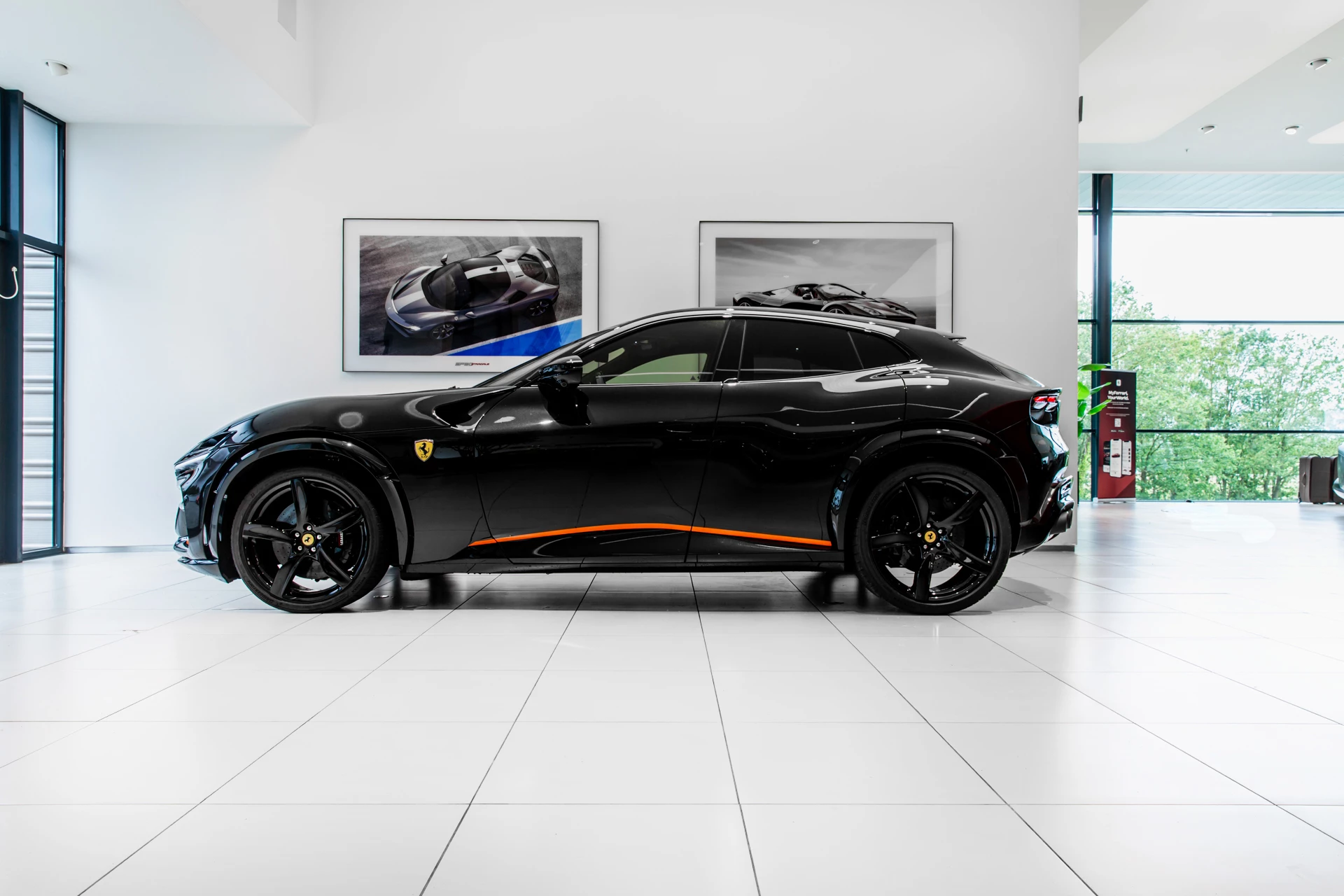 Hoofdafbeelding Ferrari Purosangue